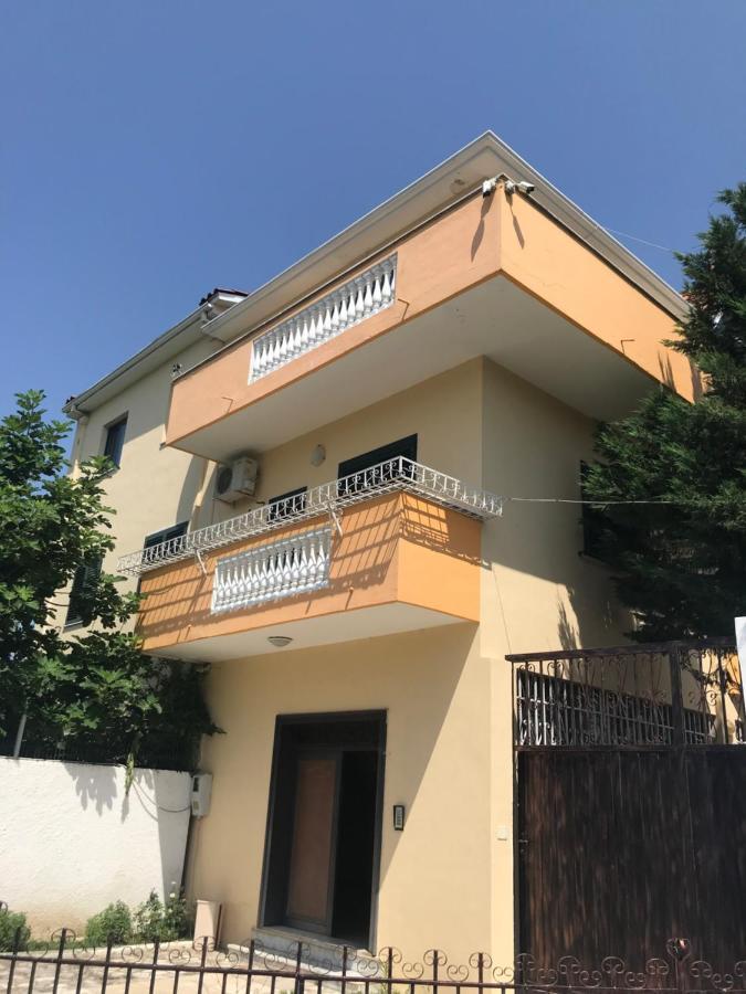 Sunrise Guest House Shkodra Exterior foto
