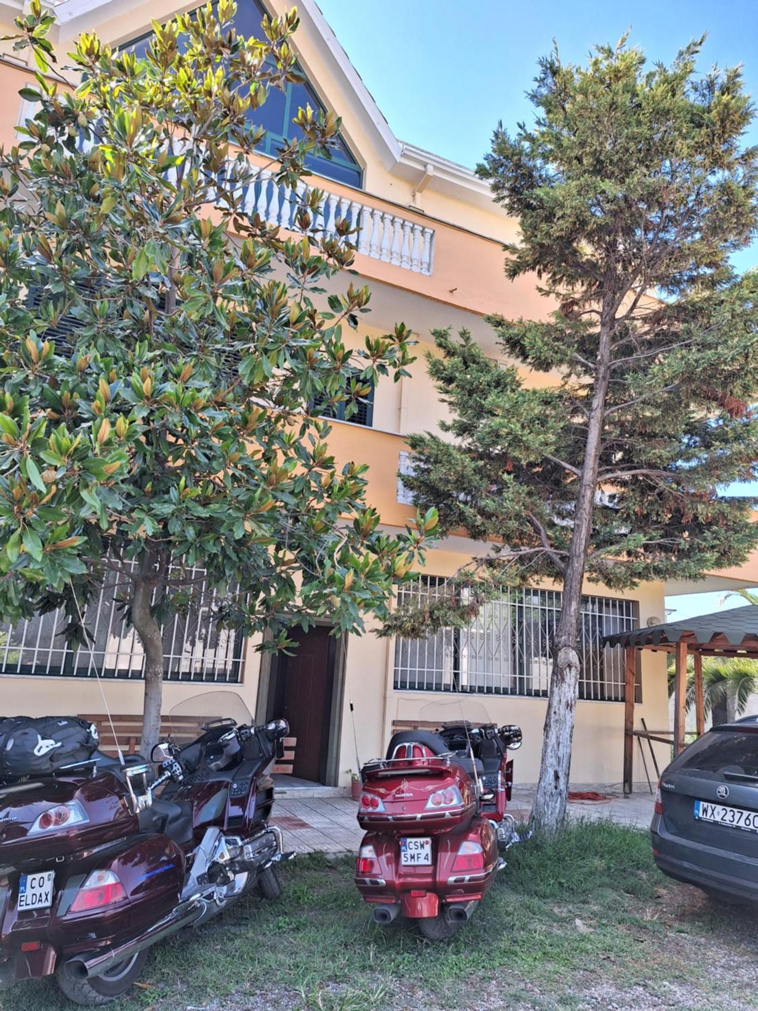 Sunrise Guest House Shkodra Exterior foto