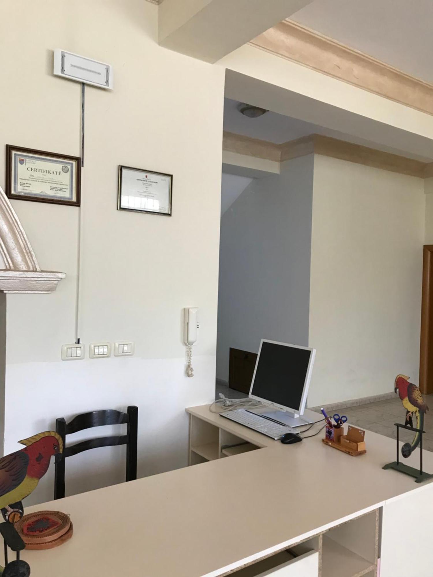 Sunrise Guest House Shkodra Exterior foto
